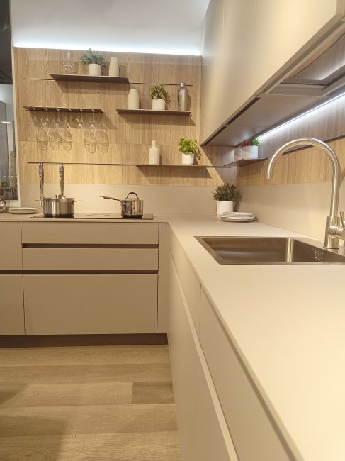Cucina Iconica Fenix Opaco di Veneta Cucine Image