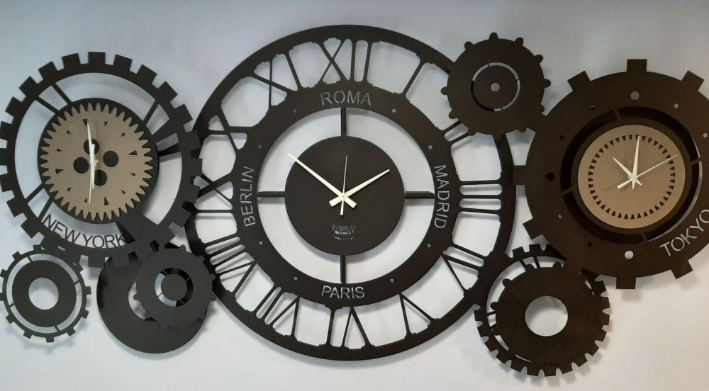 Meccano big fusee clock Image