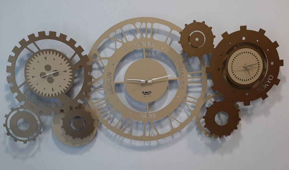 Meccano big fusee clock Image