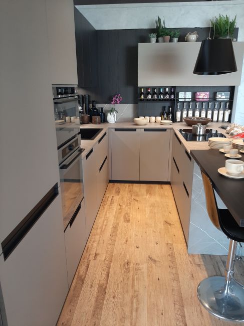 Cucina Time per opaco cappuccino e rovere termocotto di Gentili Cucine Image